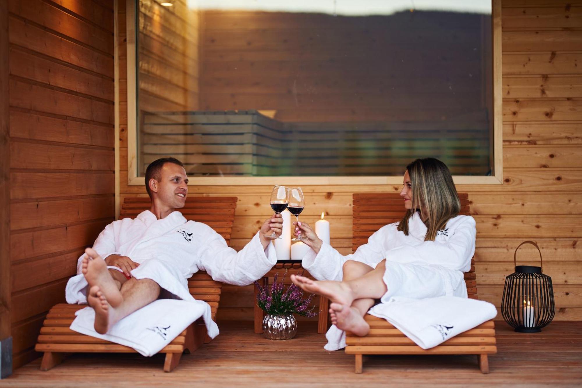 Osada Orlica Klimatyczne Domki Z Widokiem Na Gory I Termalnym Spa Sauna Jacuzzi 4 Km Od Zieleniec Ski Arena Lasowka 外观 照片